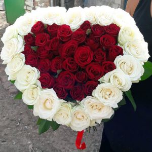 51 роза в форме сердца в Херсоне фото