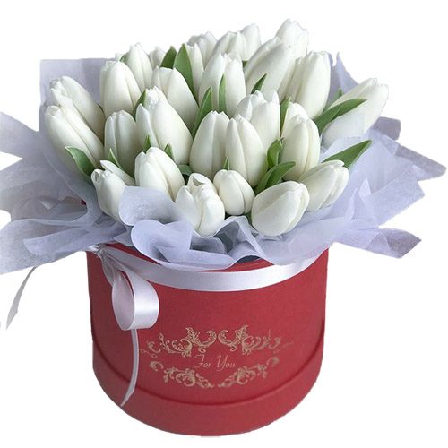 Фото товара 31 белый тюльпан в коробке в Херсоне