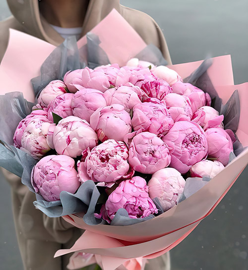 Фото товара 25 розовых пионов в Херсоне